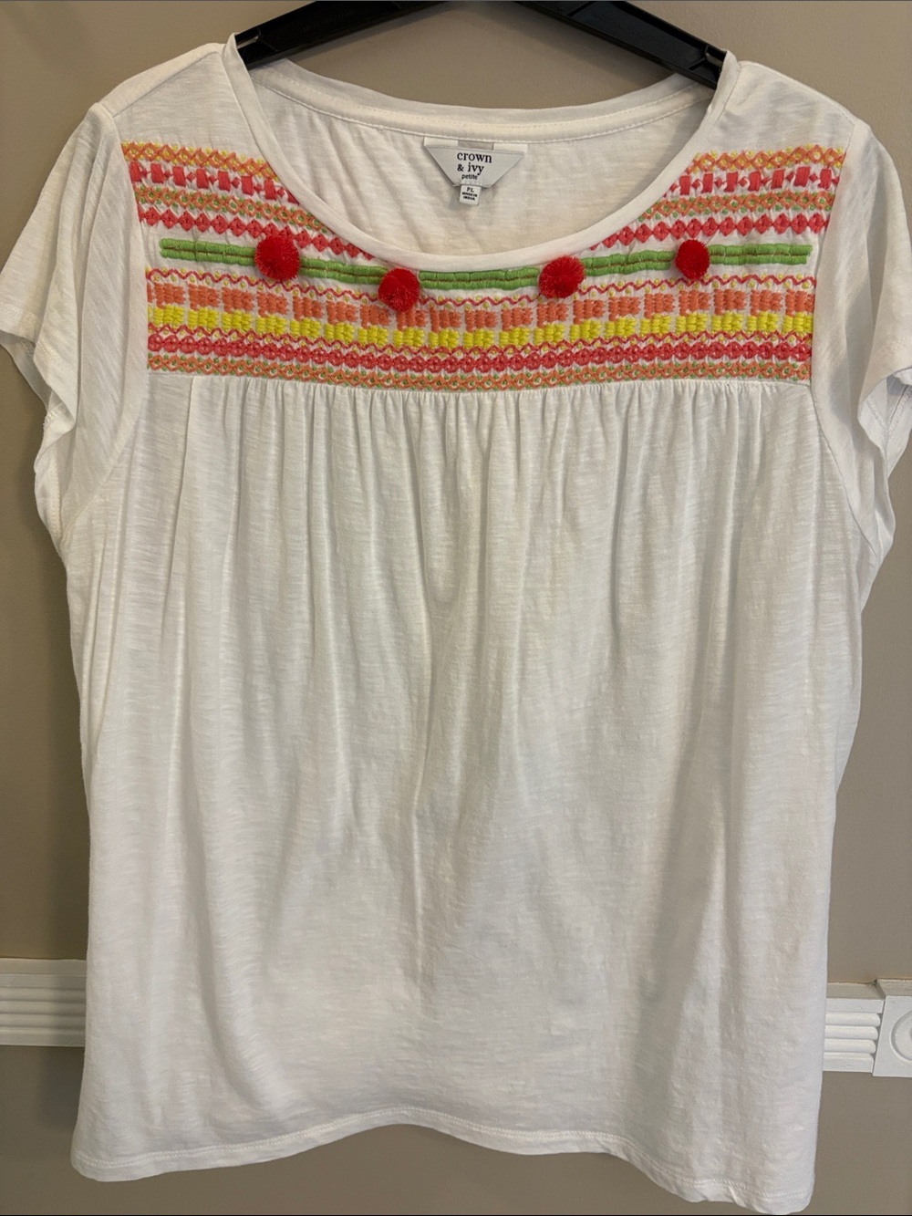 Crown & Ivy White Embroidered Scoop Neck Top with  Coral & Yellow Accents
